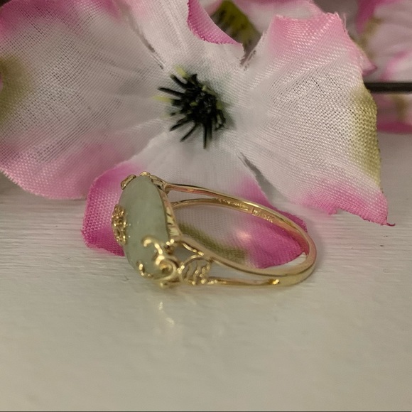 SOLD ~ Nephrite Jade East West Ring, 14k Gold - Picture 8 of 11